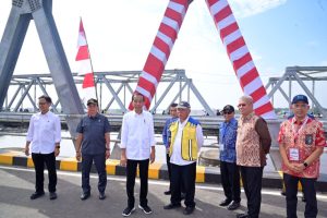 Presiden Jokowi Resmikan Duplikasi Jembatan Kapuas I, Warga Kota Pontianak