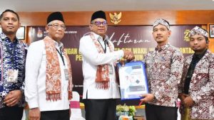 Paslon Independen Basri-Chusnul Daftar Daftar ke KPU Bontang