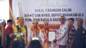 Program Gerbang Permata, Diusung Partai Golkar dan PDIP Avun-Juan Resmi Mendaftar di KPU Mahulu