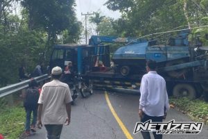 Lakalantas Truk Trailer Menghalangi Jalur Loksado-Batulicin