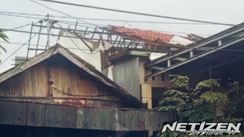 Angin Puting Beliung Terjang Banjarmasin, Sejumlah Rumah Rusak Parah