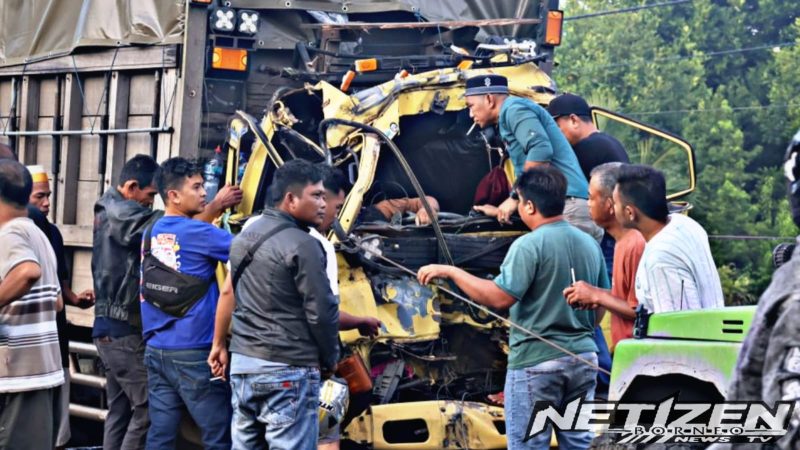 Kecelakaan Maut di Tanah Bumbu: Truk Hantam Kontainer Parkir, Sopir Tewas Terjepit
