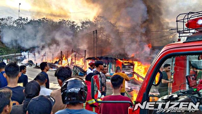 Kebakaran Hebat di Tanah Grogot, 2 Rumah dan 7 Ruko Ludes Dilalap Api