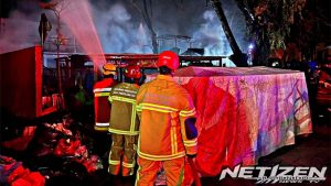Puluhan Gerobak Kuliner Terbakar di Lapangan Gubah Balikpapan Selatan, Kerugian Capai Rp250 Juta
