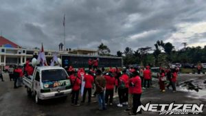 Ratusan Massa PHM Gelar Aksi di Depan DPRD Bontang, Sampaikan Empat Tuntutan Utama