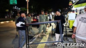 Tim Gabungan Tertibkan Pedagang di Trotoar Jalan Ahmad Yani